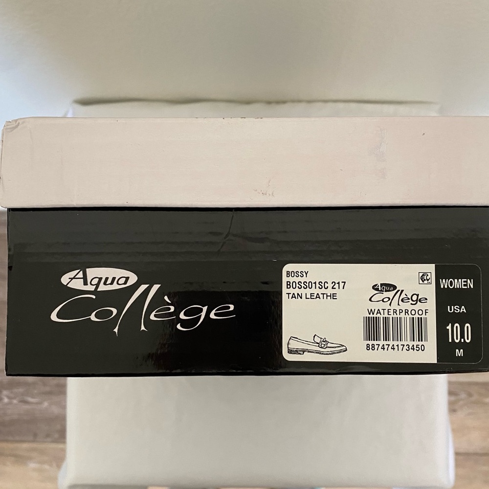 Aqua College Tan Leather Bossy Waterproof Loafers Size 10 NWT - Picture 3 of 9